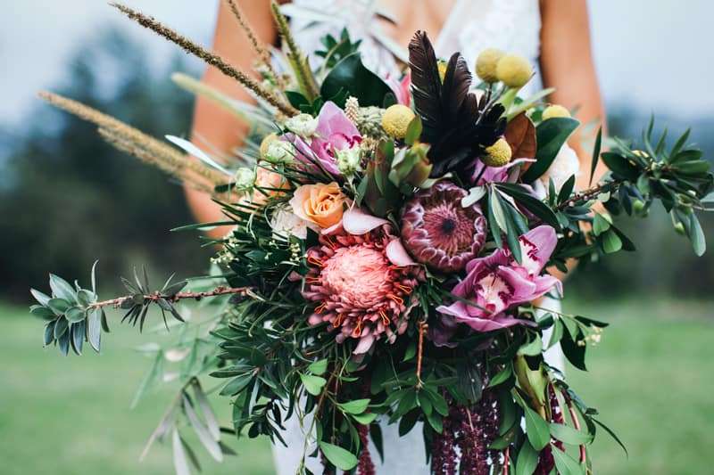 Wedding Flowers by Julia Rose - Summer grove Estate - White magazine - Luxe - Palm springs 